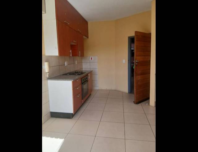 1 BEDROOM PROPERTY TO RENT IN MILPARK